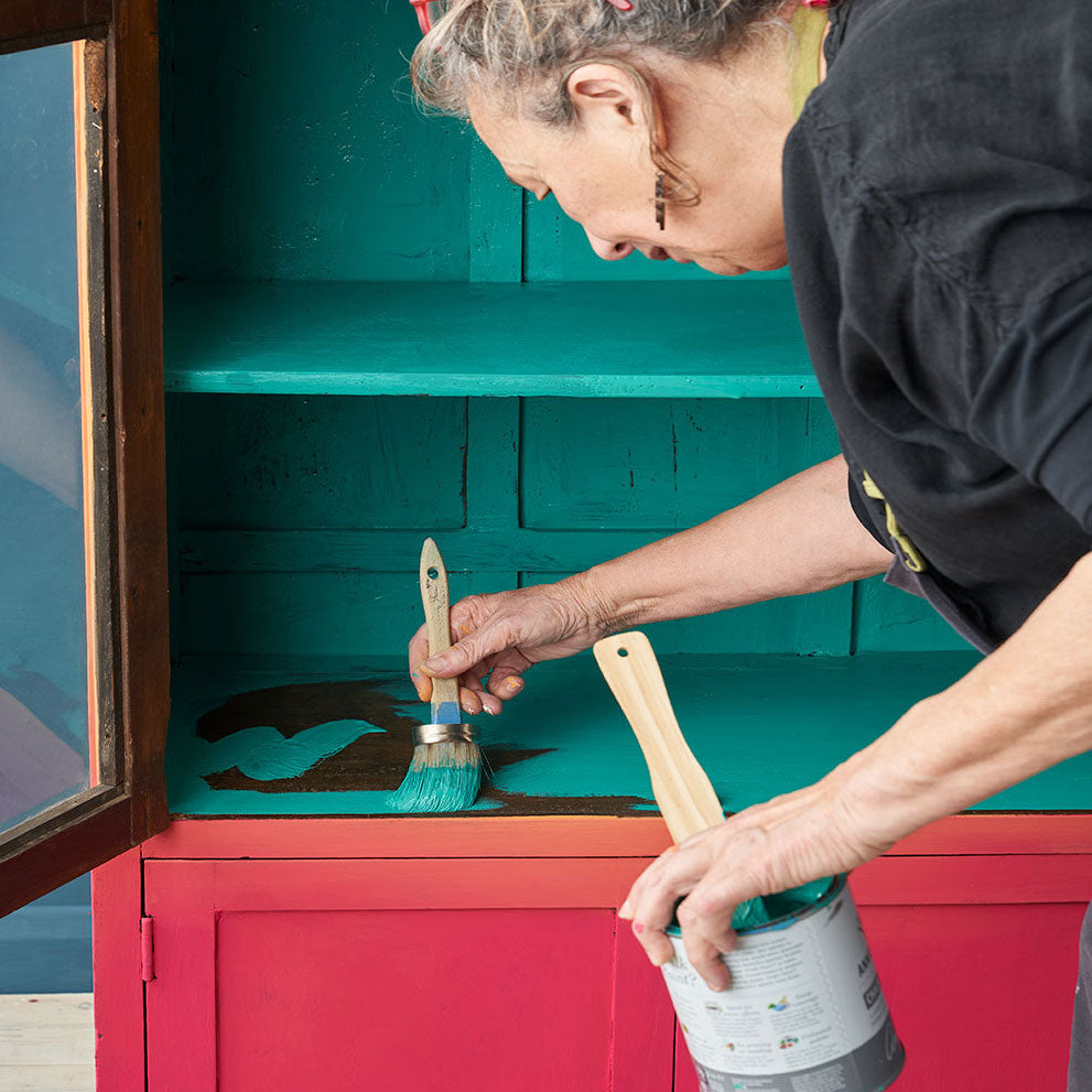 Annie Sloan Paint at Gaudy & Prim