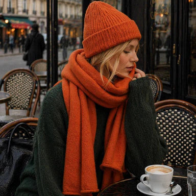 Lea Scarf