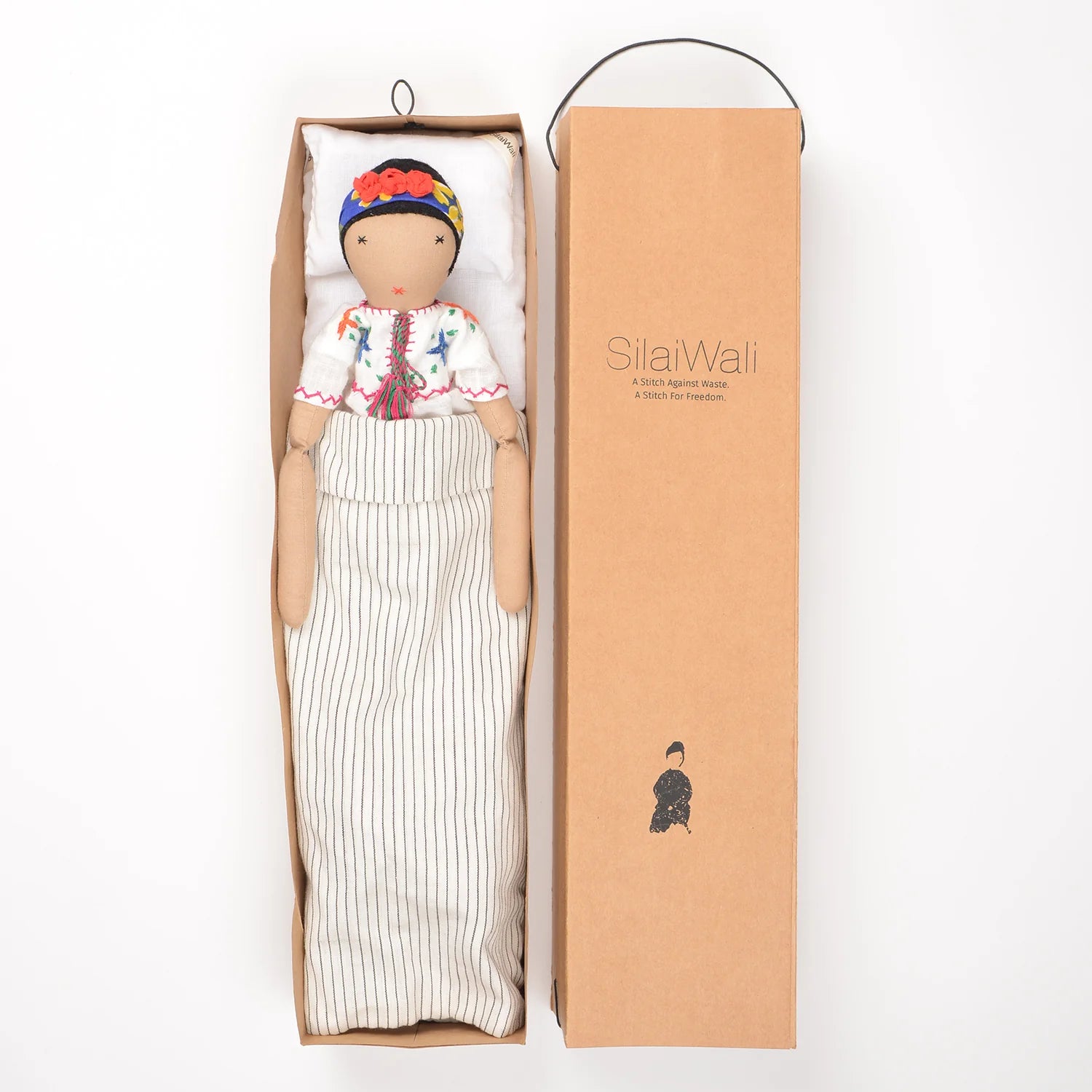 Frida Doll - FRIDA01 - Gaudy & Prim