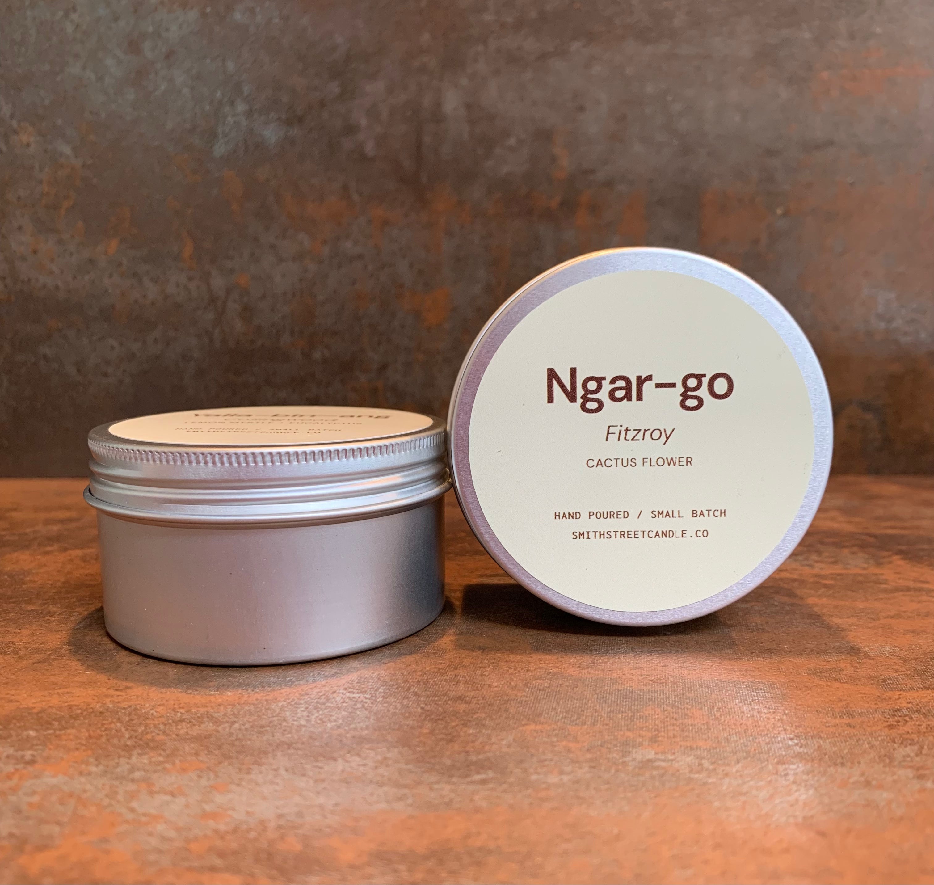 Ngar-go (Fitzroy) - Gaudy & Prim