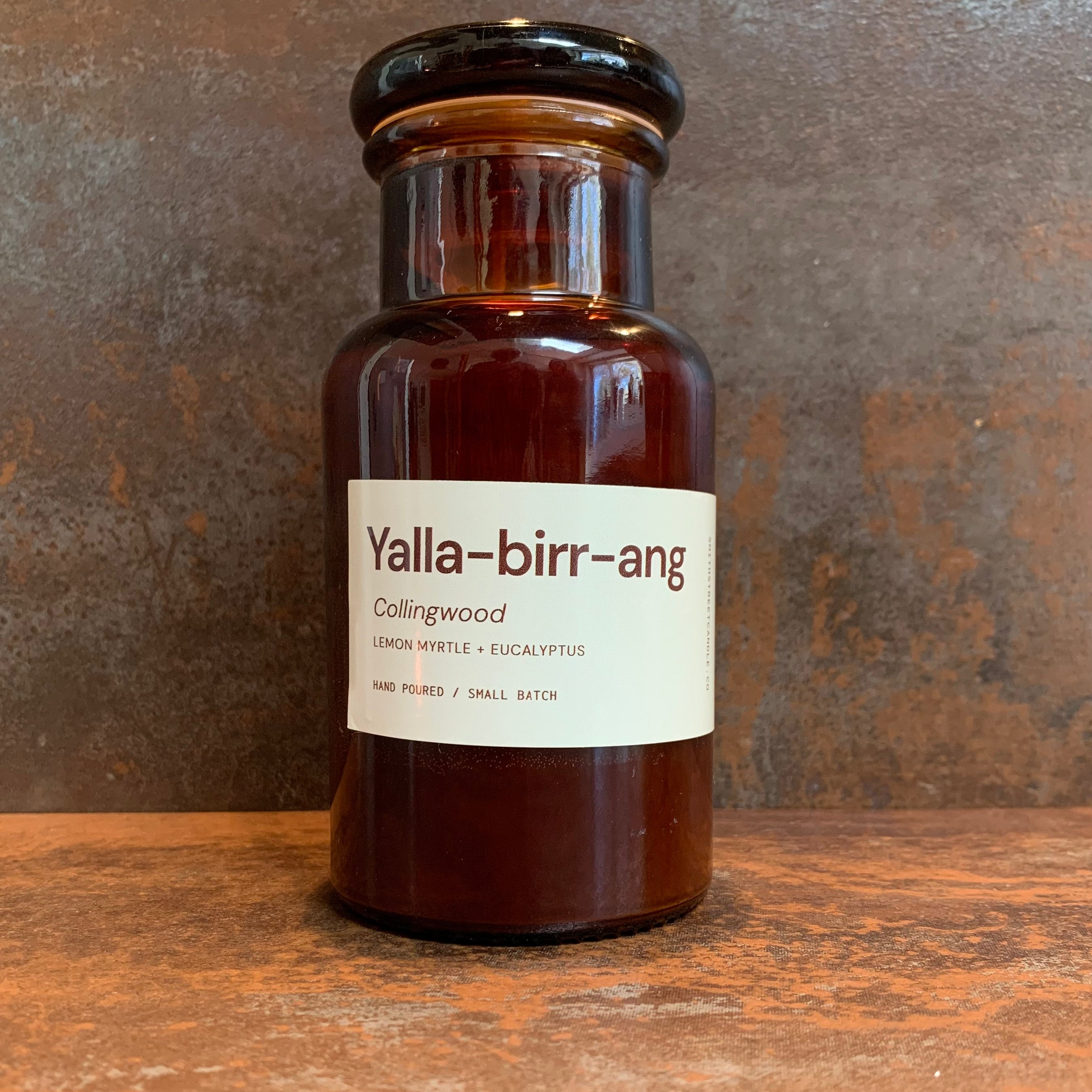 Yalla-birr-ang (Collingwood) - Gaudy & Prim