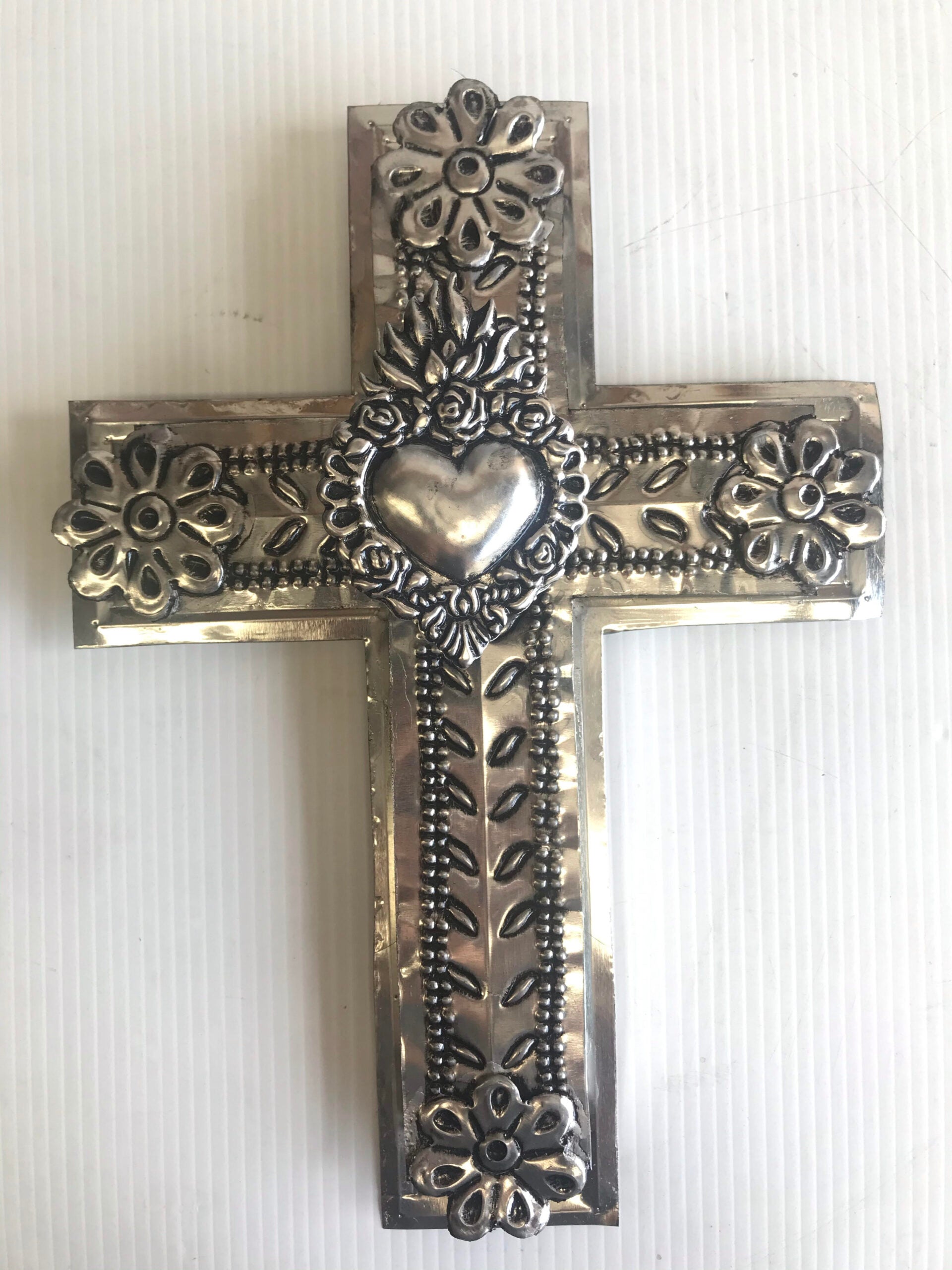 Mexican Tin Cross with Raised Heart - Gaudy & Prim