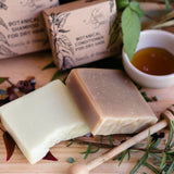 Botanical Solid Hair Conditioner Bar with Nettle and Honey - Gaudy & Prim