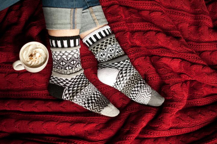 Solmate Midnight Crew Socks - Gaudy & Prim
