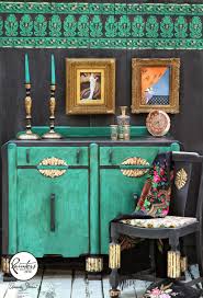 Annie Sloan Chalk Paint® - Florence - Gaudy & Prim
