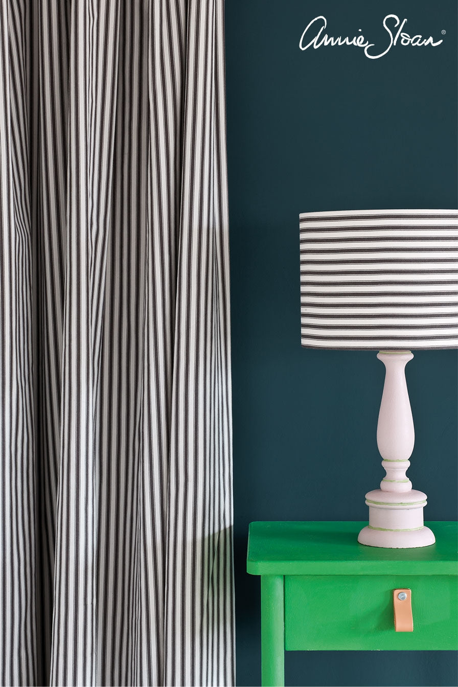 Annie Sloan Chalk Paint® - Antibes Green - Gaudy & Prim