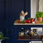 Annie Sloan Chalk Paint® - Oxford Navy - Gaudy & Prim