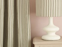 Annie Sloan Chalk Paint® - Country Grey - Gaudy & Prim