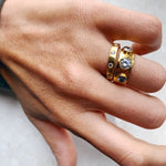 Naomi Ring - Gaudy & Prim