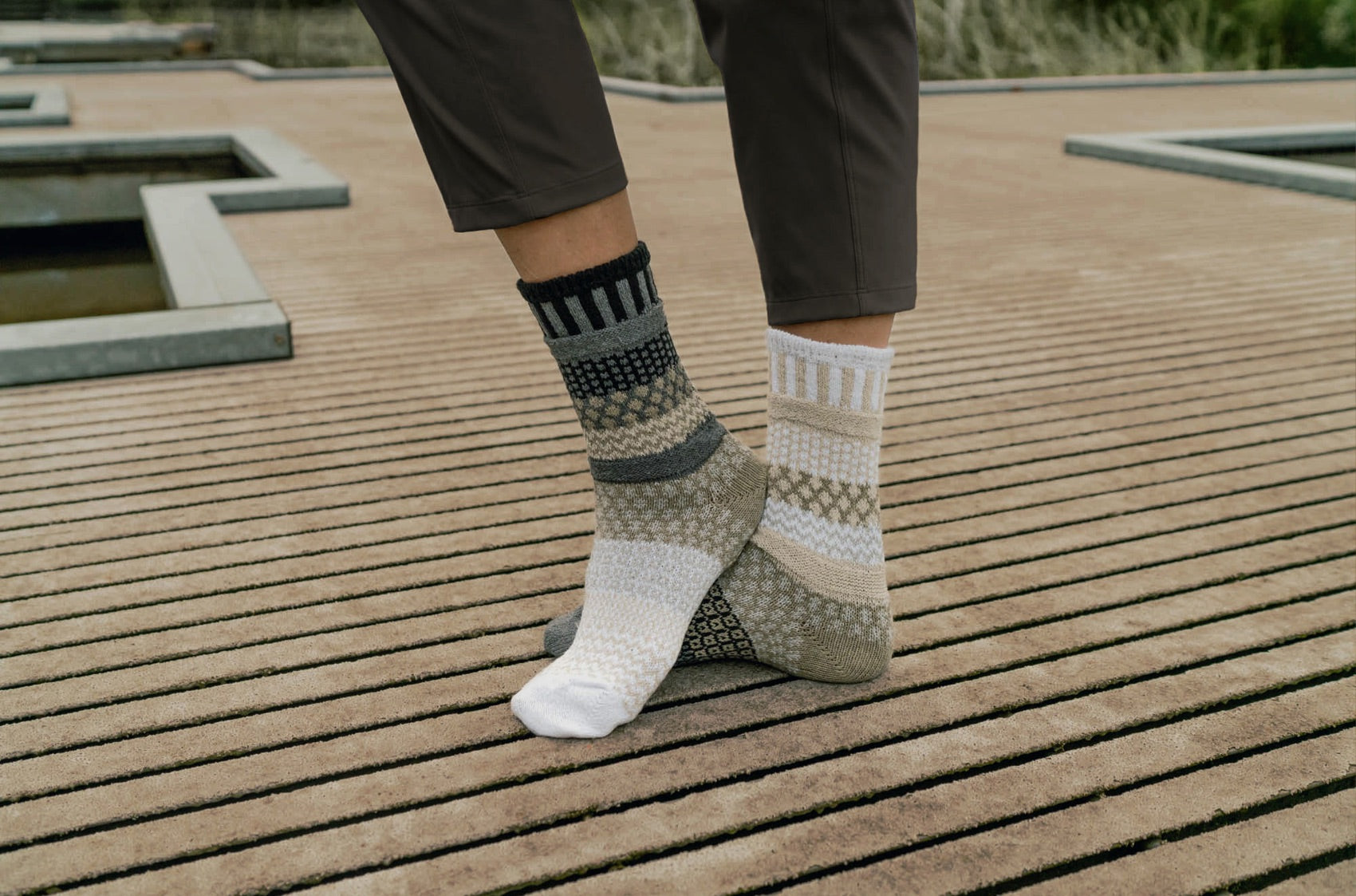 Solmate Starlight Crew Socks - Gaudy & Prim