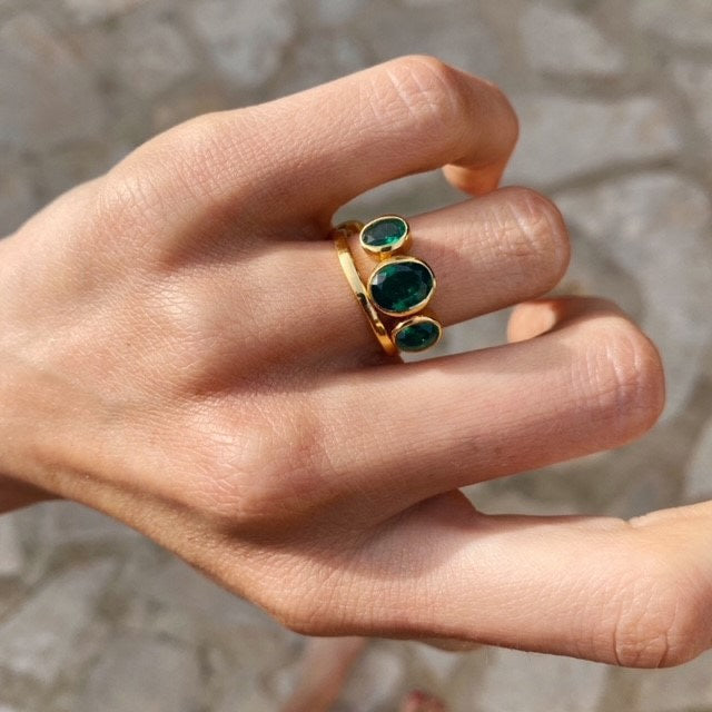 Isla Ring - Emerald Green - Gaudy & Prim