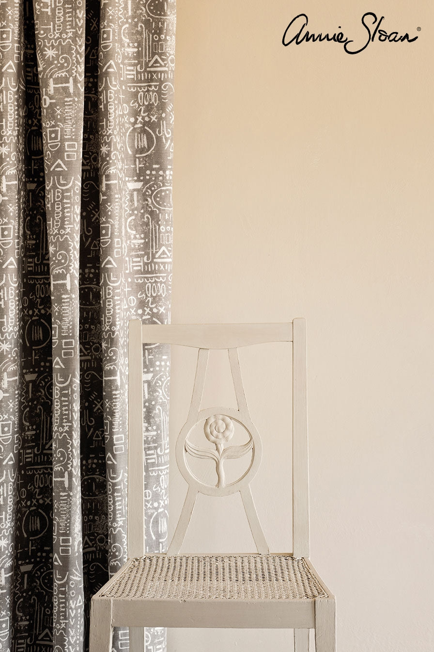 Annie Sloan Chalk Paint® - Old Ochre - Gaudy & Prim