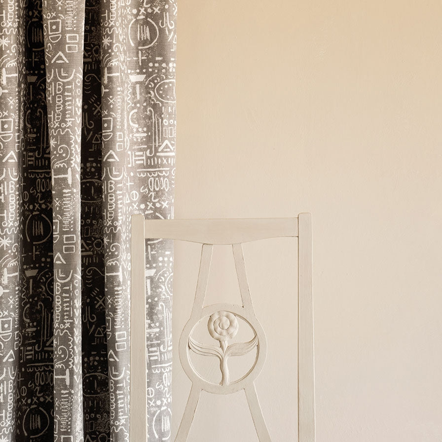 Annie Sloan Chalk Paint® - Old Ochre - Gaudy & Prim