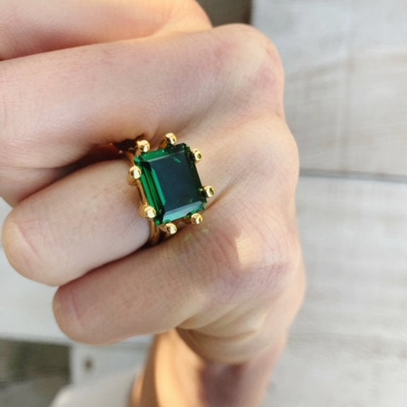 Square Claw Ring - Emerald Green - Gaudy & Prim