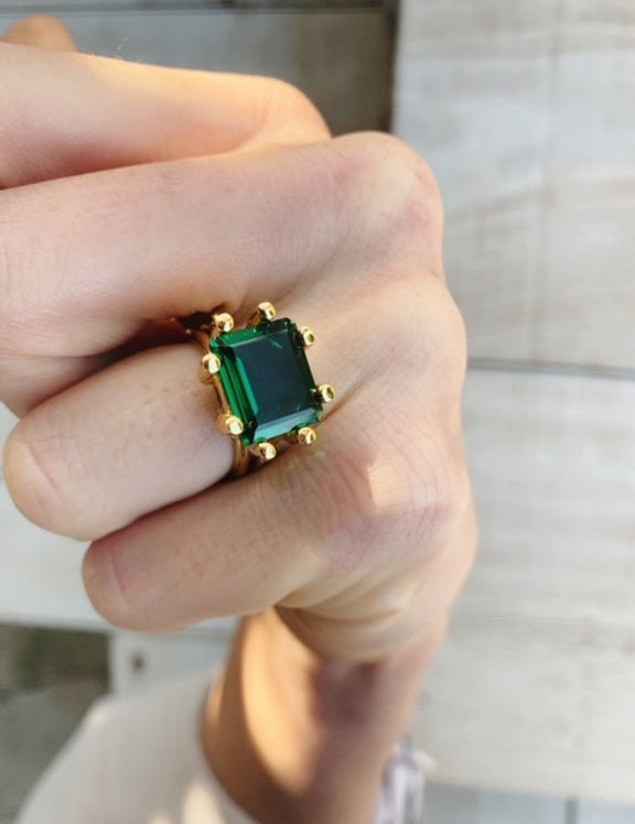 Square Claw Ring - Emerald Green - Gaudy & Prim